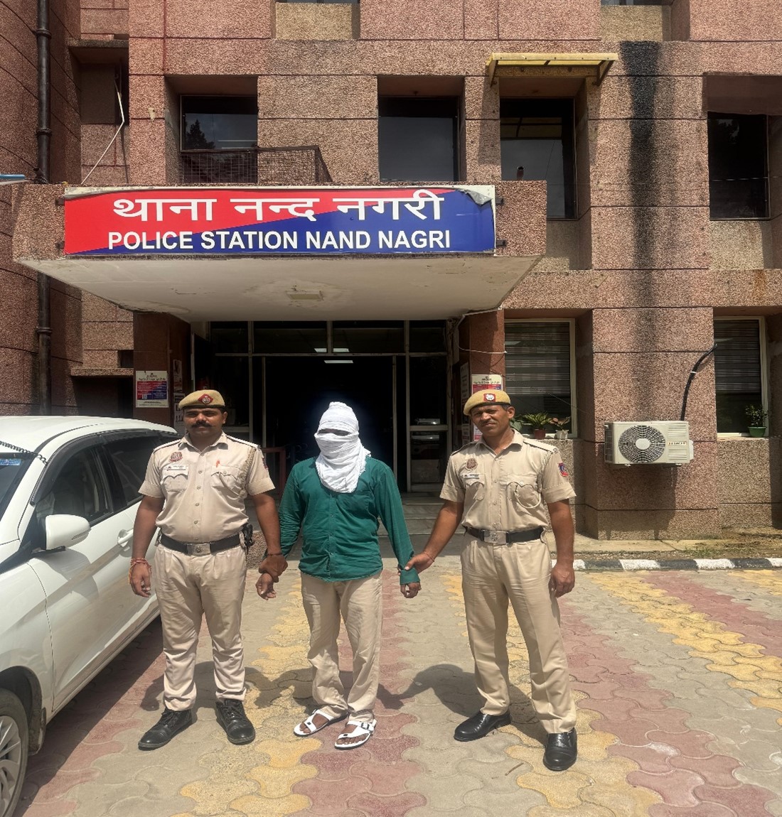 दिल्ली के नंद नगरी में फायरिंग केस सुलझा, पिस्टल के साथ आरोपी गिरफ़्तार