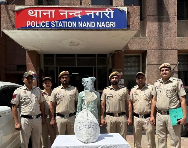 नंद नगरी में ड्रग्स पर बड़ी कार्रवाई: 5 किलो से ज्यादा गांजा बरामद, तस्कर गिरफ्तार