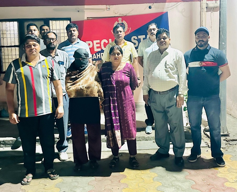 दिल्ली में ड्रग सिंडिकेट पर बड़ा वार: 50 हजार की इनामी महिला किंगपिन कुसुम गिरफ्तार