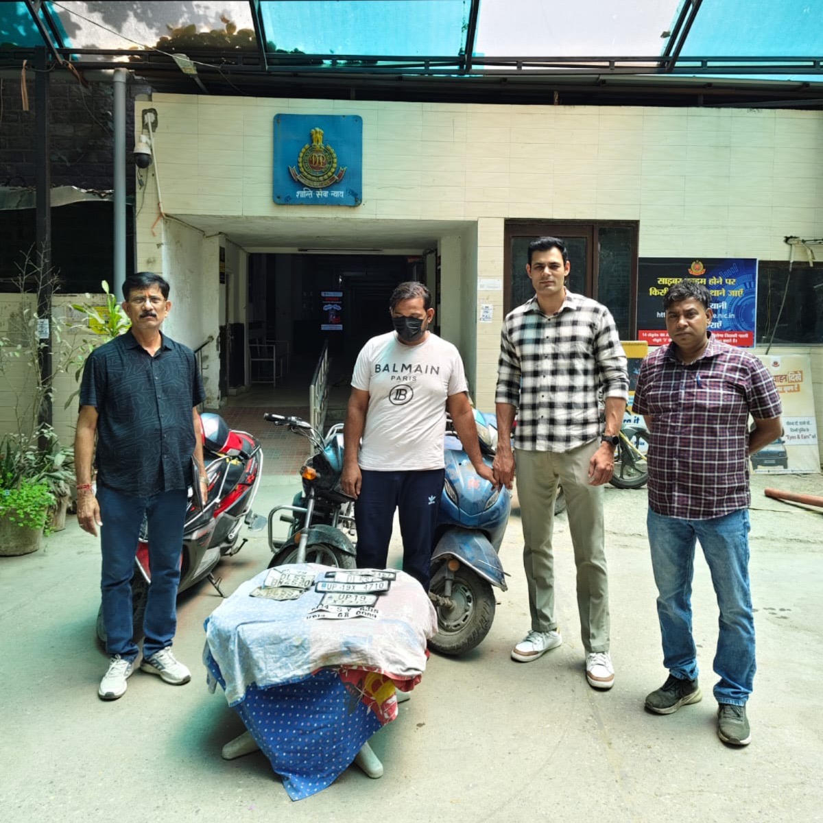 चोरी के वाहनों का बड़ा रैकेट बेनकाब: बच्चों से चोरी कराता था शातिर, 3 गाड़ियां बरामद