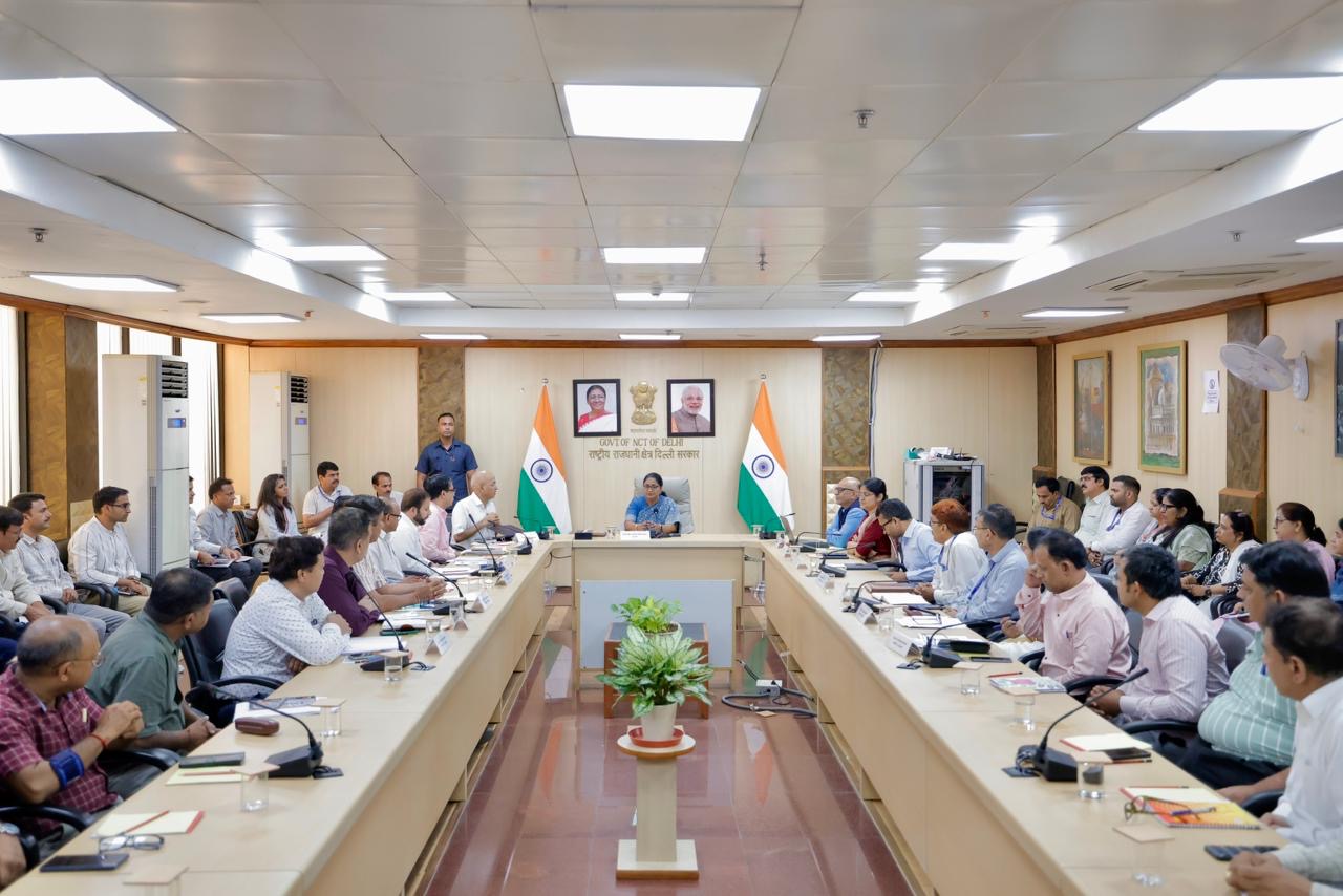 हर शनिवार ‘जन शिकायत कैंप’, राशन गड़बड़ी पर सख्ती—दीपावली तक मुफ्त LPG कनेक्शन का लक्ष्य