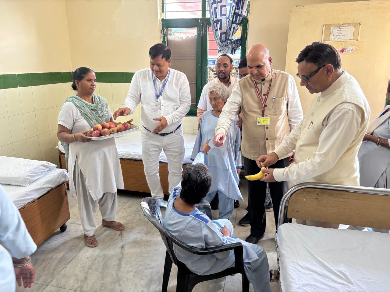इहबास में सेवा दिवस के रूप में मनाया गया प्रधानमंत्री नरेंद्र मोदी का जन्मदिन