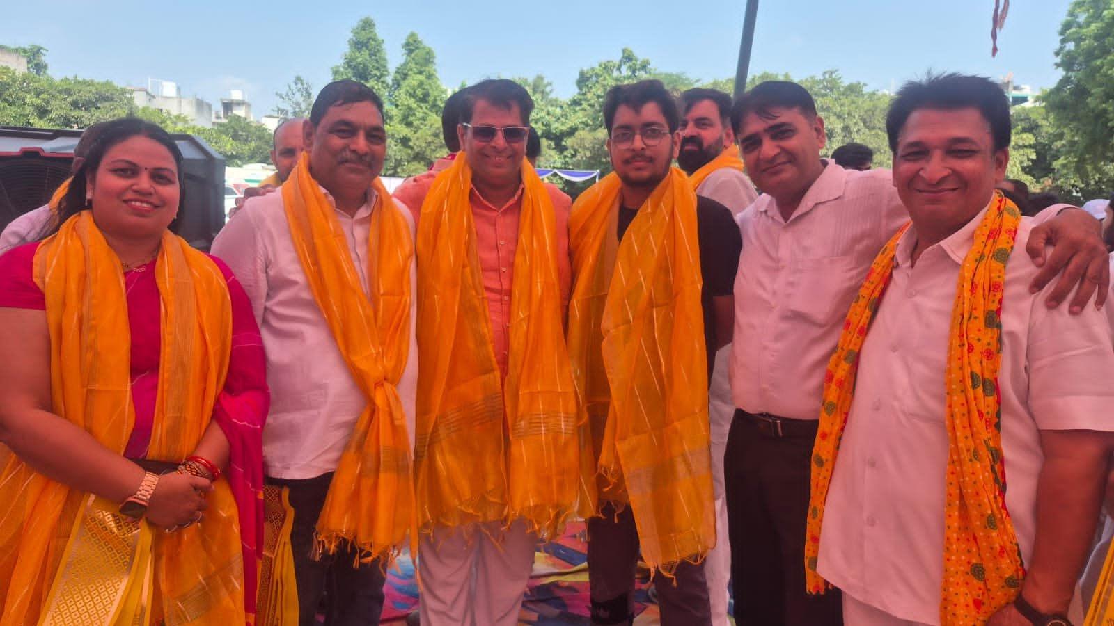 आदर्श रामलीला कमेटी नरेला में विधि-विधान से हुआ भूमि पूजन, भव्य रामलीला मंचन का शुभारंभ